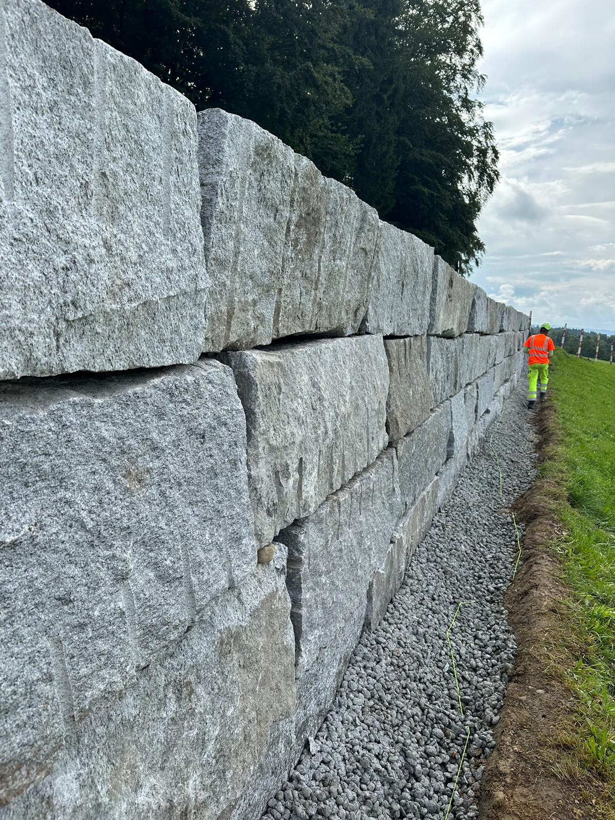 Blocksteinmauer Forch
